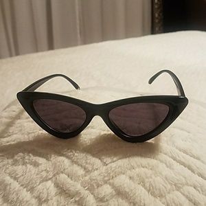 Xena Retro Vintage Cat Eye Sunglasses